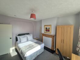 Peveril Road, Beeston - Image 3