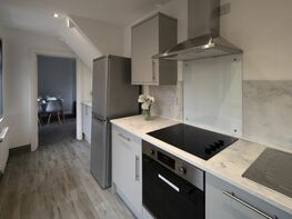 Woodland Way (D), Kingswood - Image 3