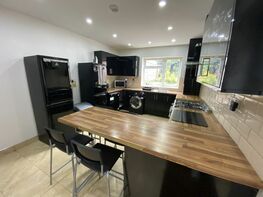 Tiverton Road (D2), Selly Oak - Image 2