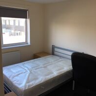 Saxton Close (D3), Beeston - Image 5