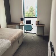 F10 - 54 George Road - Room A, Five Ways - Image 2