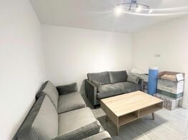 Coventry Road (D), Beeston - Image 4