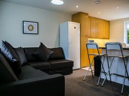 Leahurst Crescent (E), Harborne - Image 4