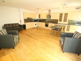 Flat 2 Foxrose Court, Sneinton - Image 1