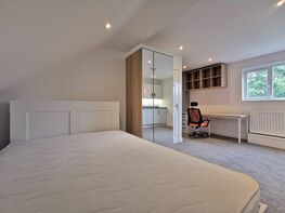 Lower Road - Room 4, Beeston - Image 4