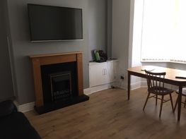 Castle Boulevard, Lenton - Image 1