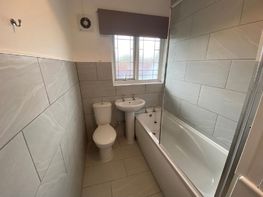 Flat 9 Weoley Court, 201 Gibbins Rd - Image 5